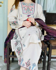 Naz Embroidered - 2 pieces - Stylosefashion