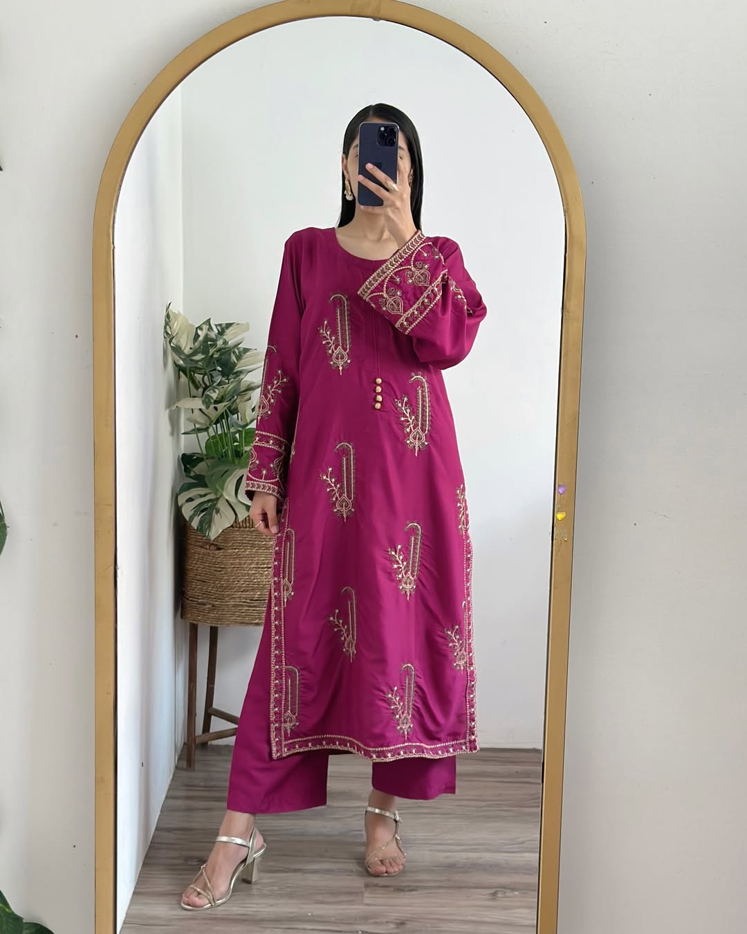 2 pc AMBER - Embroidered Co Ords - Stylosefashion