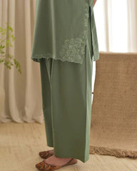 Aqsa 3Pc ( FARSHI SHALWAR )